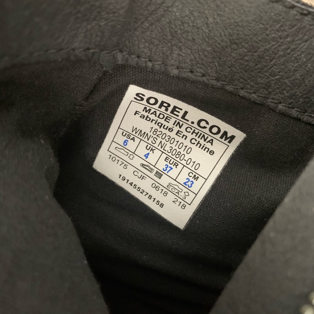 New Sorel Lolla Suede Leather Black Booties - Picture 11 of 13